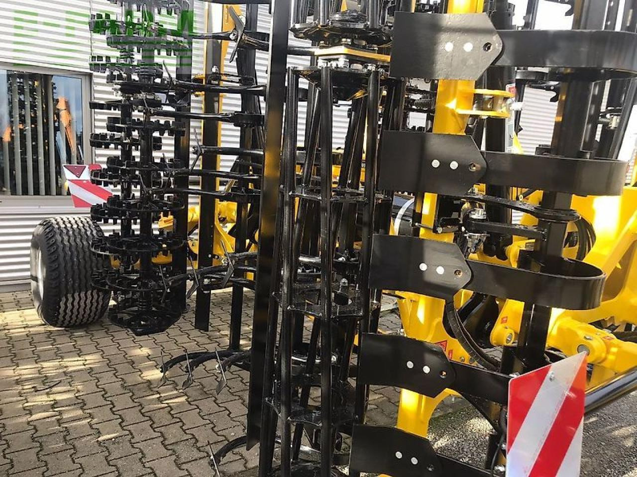 Bednar swifter so 6000 profi - Semeadora combinada: foto 3 Bednar swifter so 6000 profi - Semeadora combinada: foto 3