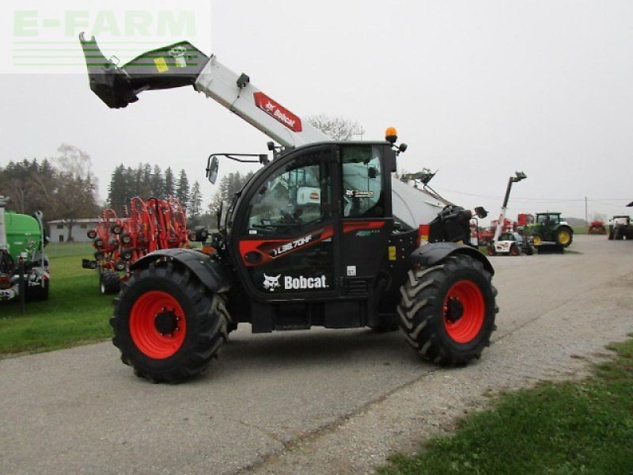 Bobcat tl 38.70 hf - Empilhador telescópico: foto 5 Bobcat tl 38.70 hf - Empilhador telescópico: foto 5