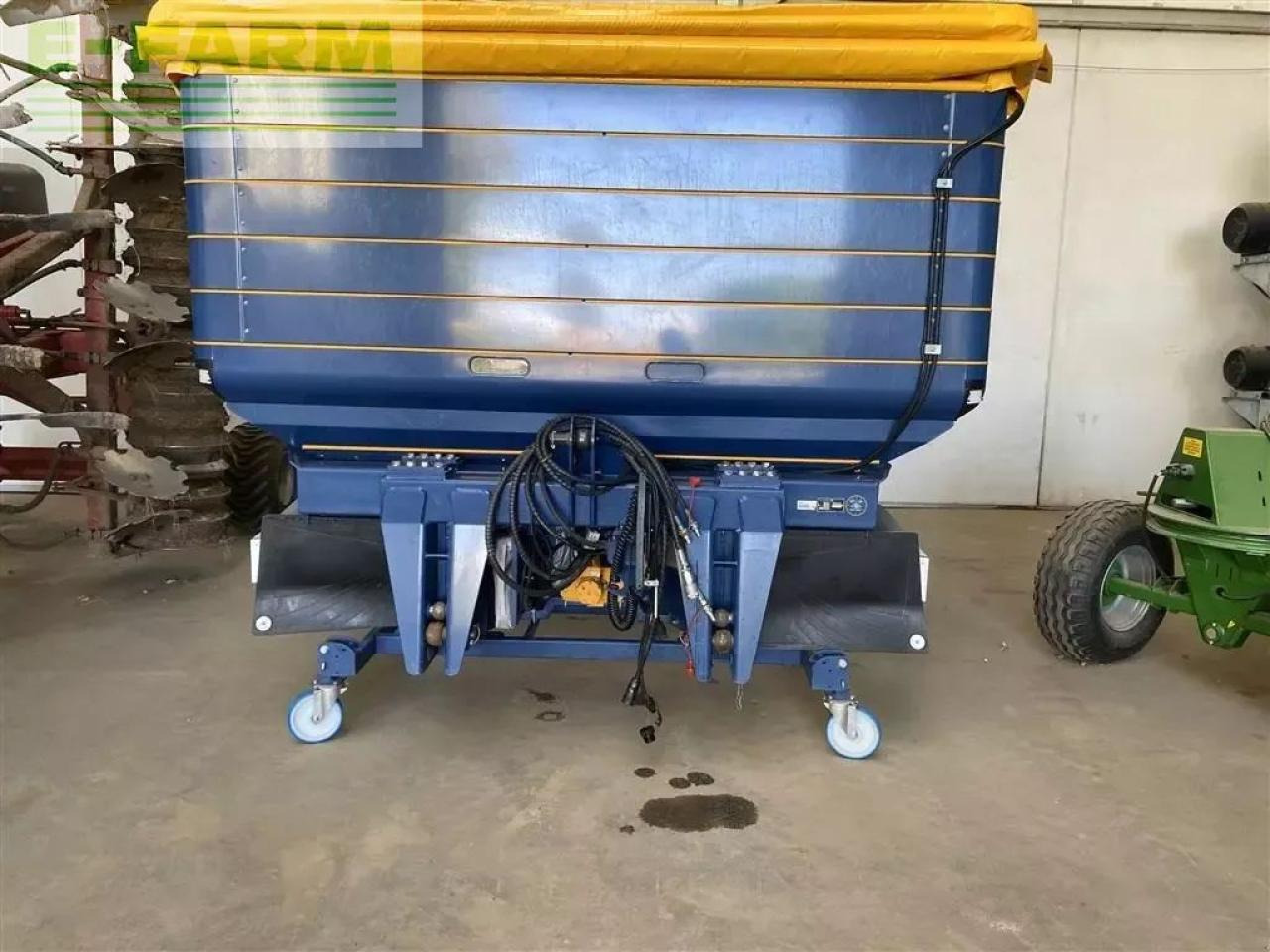 Bogballe m60w - Distribuidor de fertilizantes: foto 1 Bogballe m60w - Distribuidor de fertilizantes: foto 1