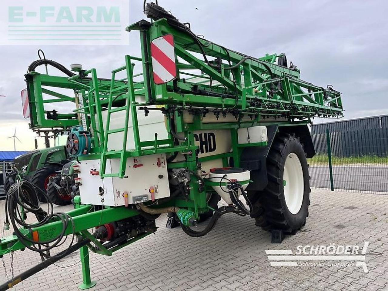CHD f 5242 - Pulverizador de arrastar: foto 1 CHD f 5242 - Pulverizador de arrastar: foto 1