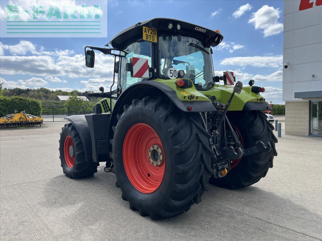 Trator CLAAS ARION 650: foto 8