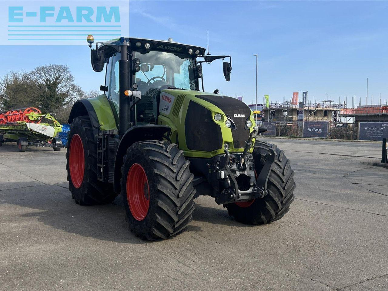 CLAAS AXION 830 - Trator: foto 2 CLAAS AXION 830 - Trator: foto 2