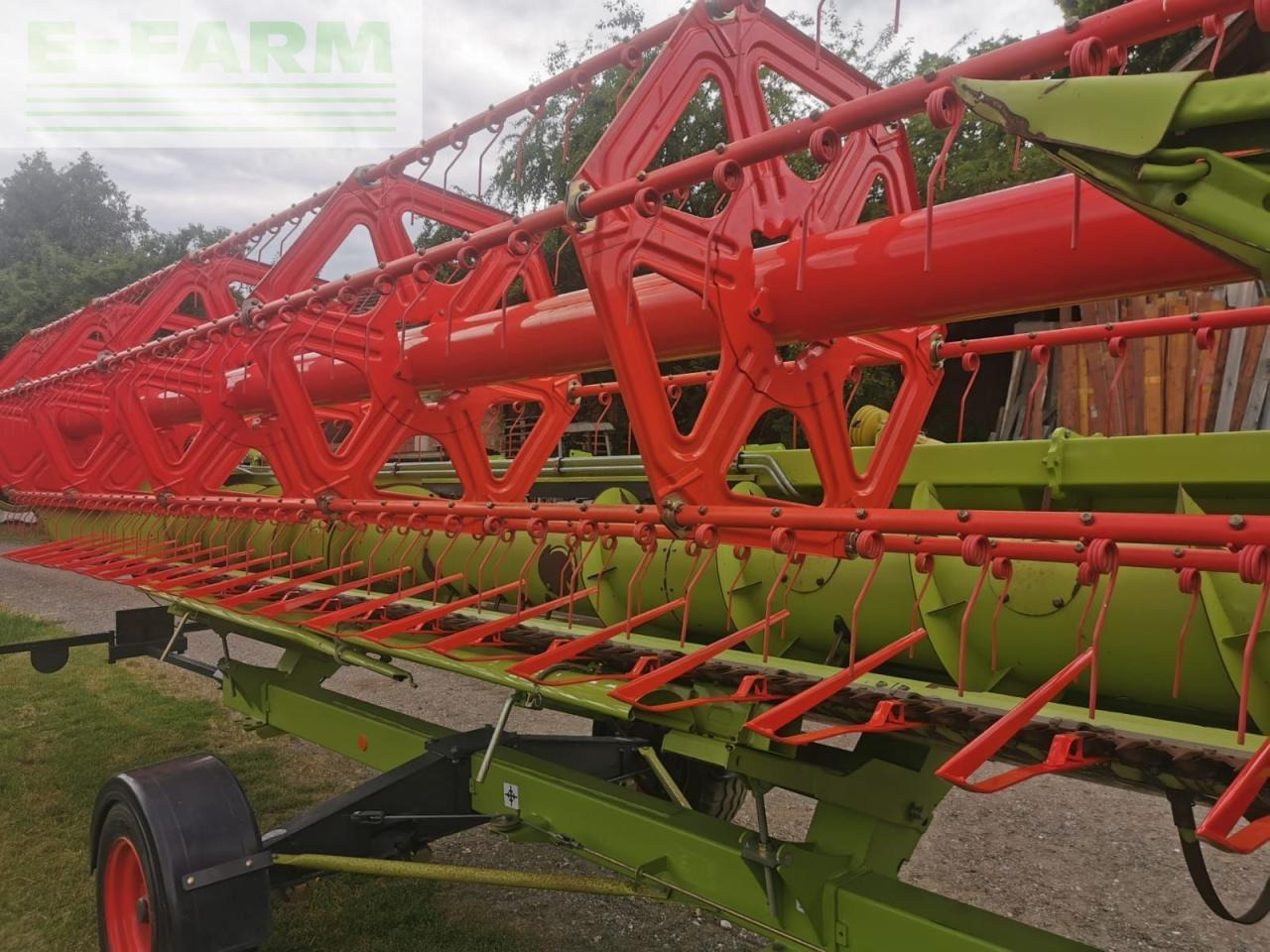 CLAAS - Plataforma para colheitadeira: foto 2 CLAAS - Plataforma para colheitadeira: foto 2