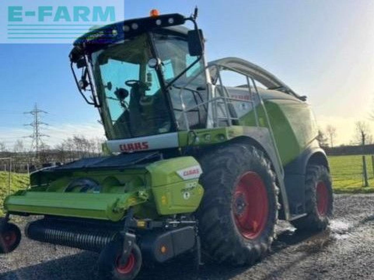 CLAAS JAGUAR 970 4WD - Picadora de forragem automotriz: foto 1 CLAAS JAGUAR 970 4WD - Picadora de forragem automotriz: foto 1