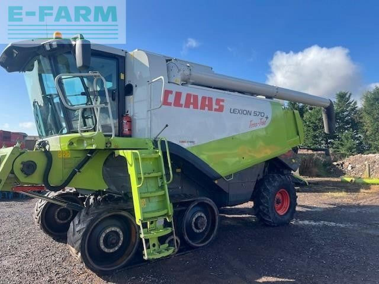 CLAAS LEXION 570 TT - Ceifeira debulhadora: foto 1 CLAAS LEXION 570 TT - Ceifeira debulhadora: foto 1