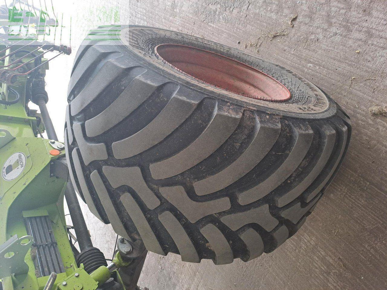 CLAAS LINER 4800 BUSINESS - Ancinho enleirador: foto 5 CLAAS LINER 4800 BUSINESS - Ancinho enleirador: foto 5