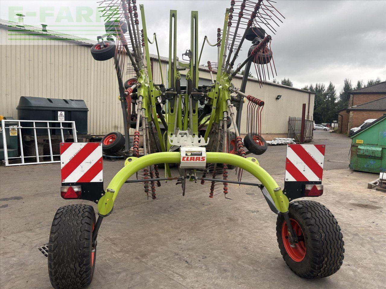 CLAAS USED LINER 2900 - Ancinho enleirador: foto 4 CLAAS USED LINER 2900 - Ancinho enleirador: foto 4