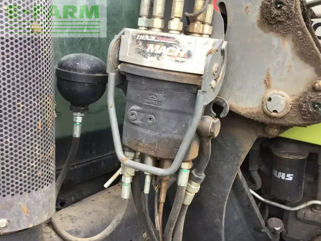 CLAAS arion 410 - Trator: foto 4 CLAAS arion 410 - Trator: foto 4