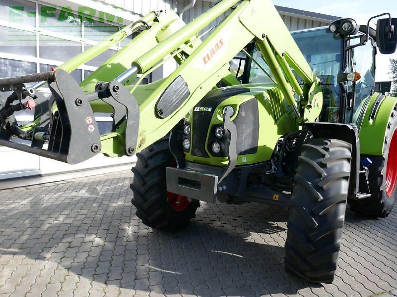 CLAAS arion 420 - Trator: foto 2 CLAAS arion 420 - Trator: foto 2
