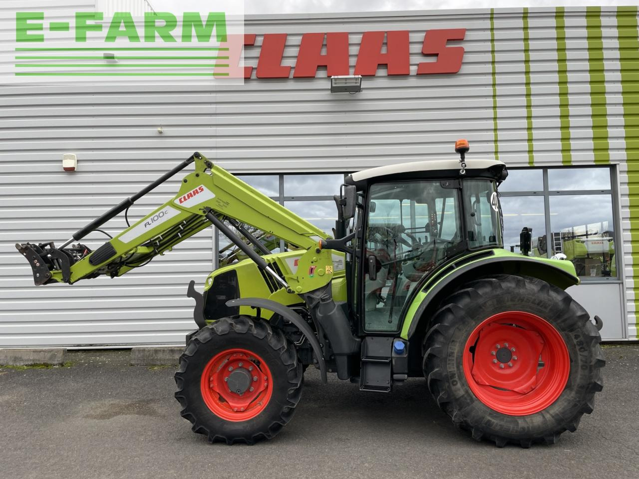 CLAAS arion 420 (a32/200) - Trator: foto 2 CLAAS arion 420 (a32/200) - Trator: foto 2