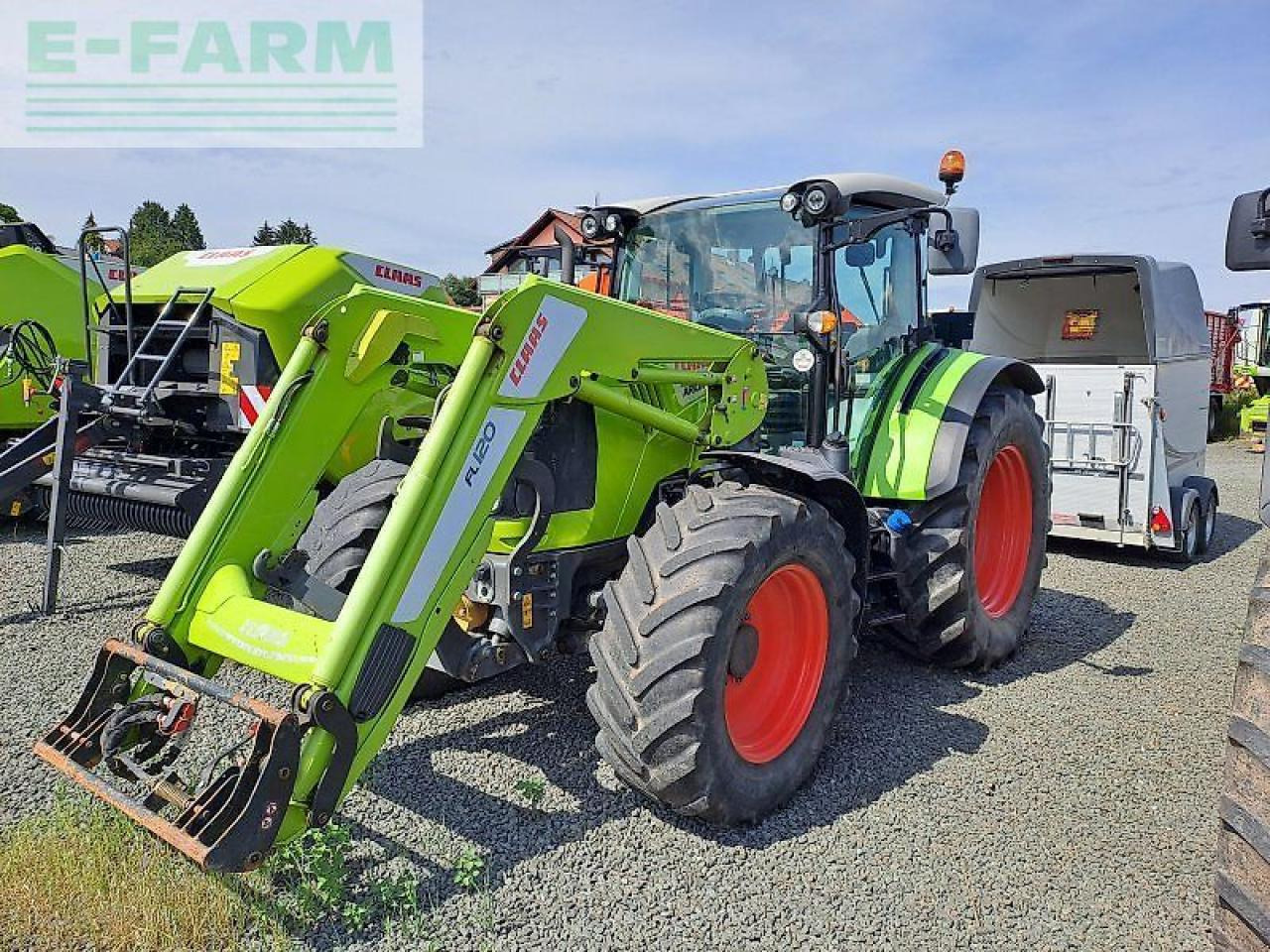 CLAAS arion 460 cis+ CIS+ - Trator: foto 1 CLAAS arion 460 cis+ CIS+ - Trator: foto 1