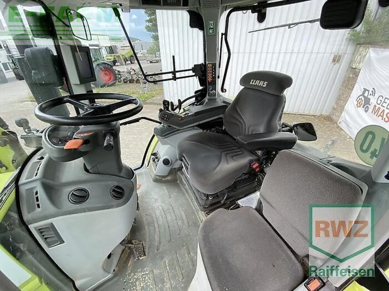 Trator CLAAS arion 530 cis CIS: foto 8