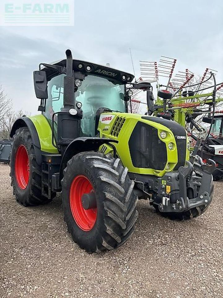 CLAAS arion 550 - Trator: foto 3 CLAAS arion 550 - Trator: foto 3