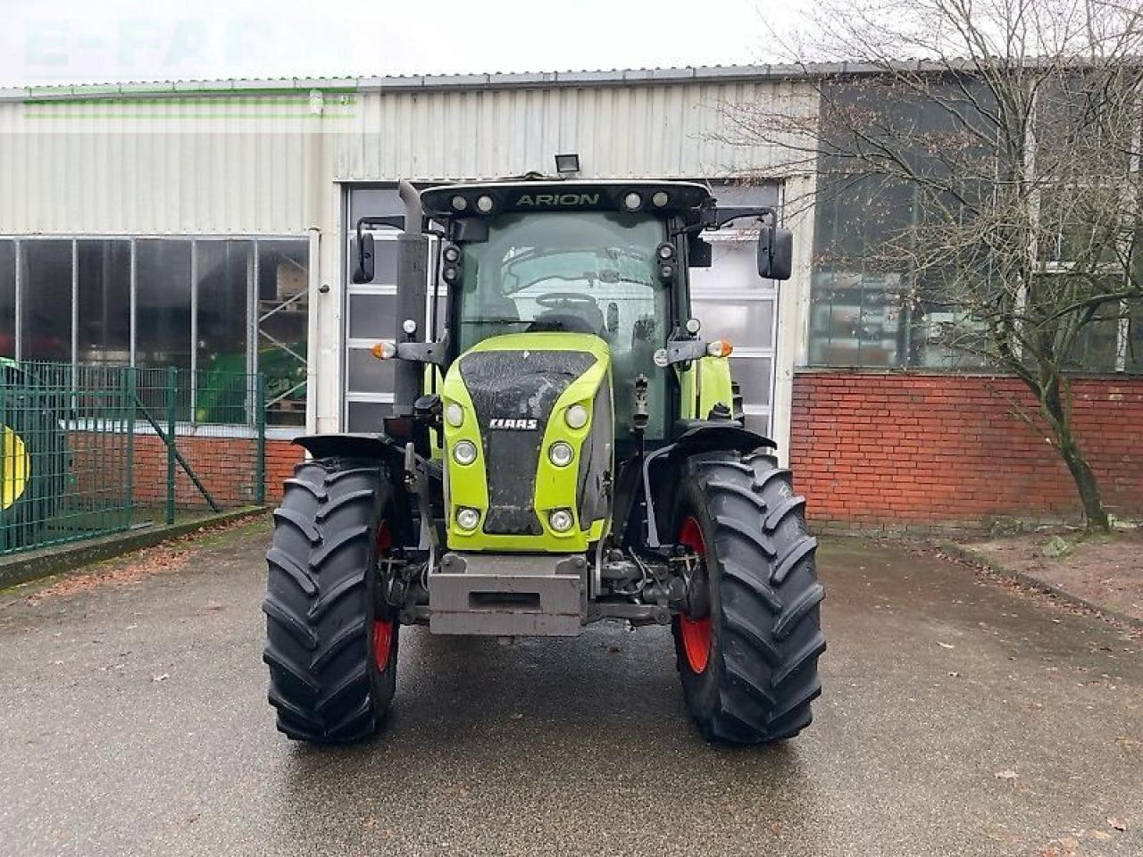 CLAAS arion 550 CMATIC - Trator: foto 3 CLAAS arion 550 CMATIC - Trator: foto 3