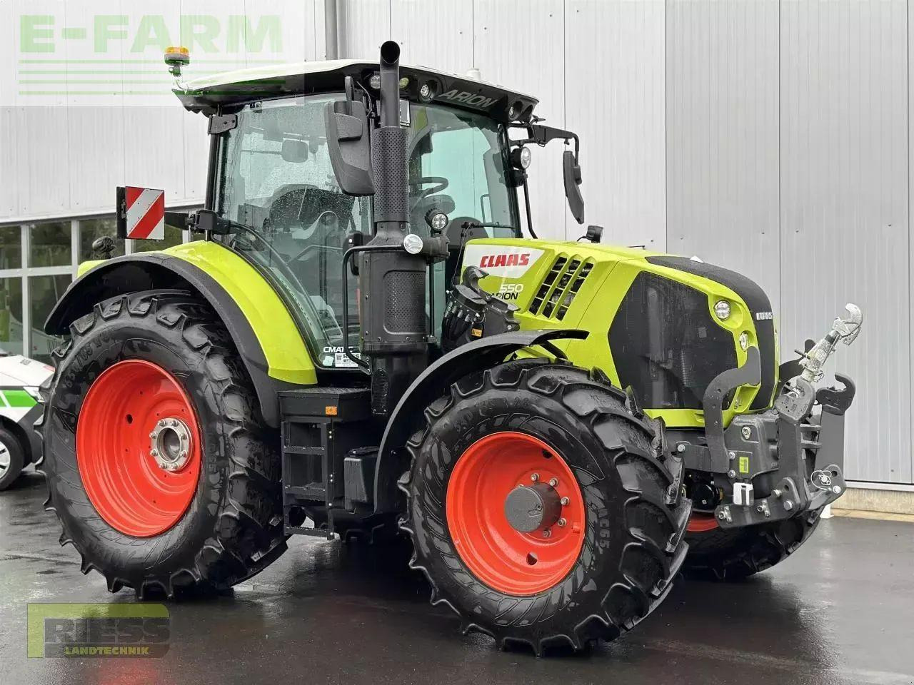 CLAAS arion 550 cebis cmatic a95 CMATIC CEBIS - Trator: foto 2 CLAAS arion 550 cebis cmatic a95 CMATIC CEBIS - Trator: foto 2