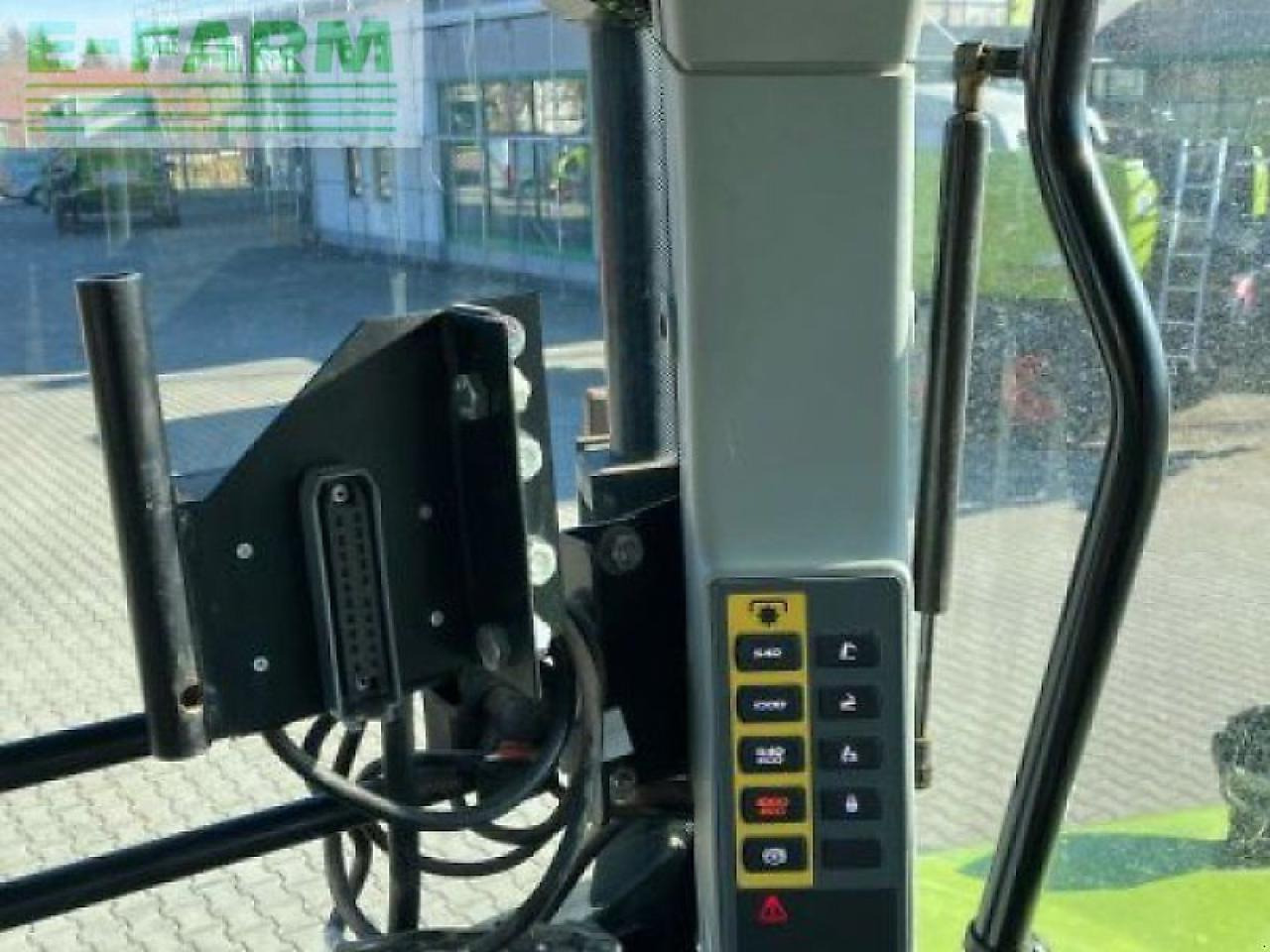 Trator CLAAS arion 550 cmatic cebis CMATIC: foto 8 Trator CLAAS arion 550 cmatic cebis CMATIC: foto 8