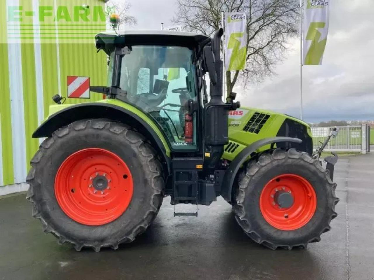 CLAAS arion 550 cmatic cebis CMATIC CEBIS - Trator: foto 4 CLAAS arion 550 cmatic cebis CMATIC CEBIS - Trator: foto 4