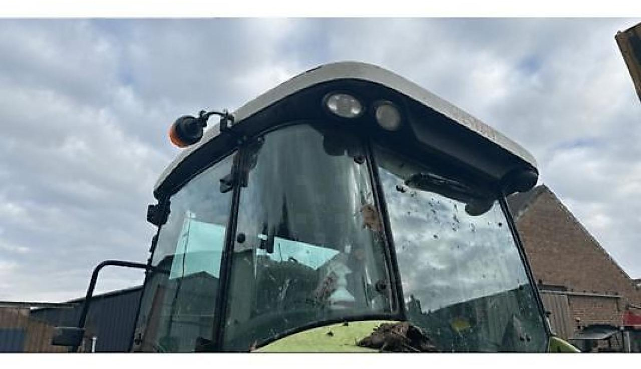 Trator CLAAS arion 610: foto 9
