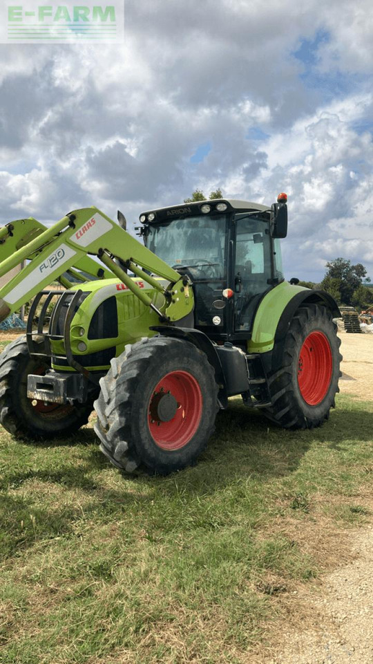 CLAAS arion 620 cis CIS - Trator: foto 1 CLAAS arion 620 cis CIS - Trator: foto 1