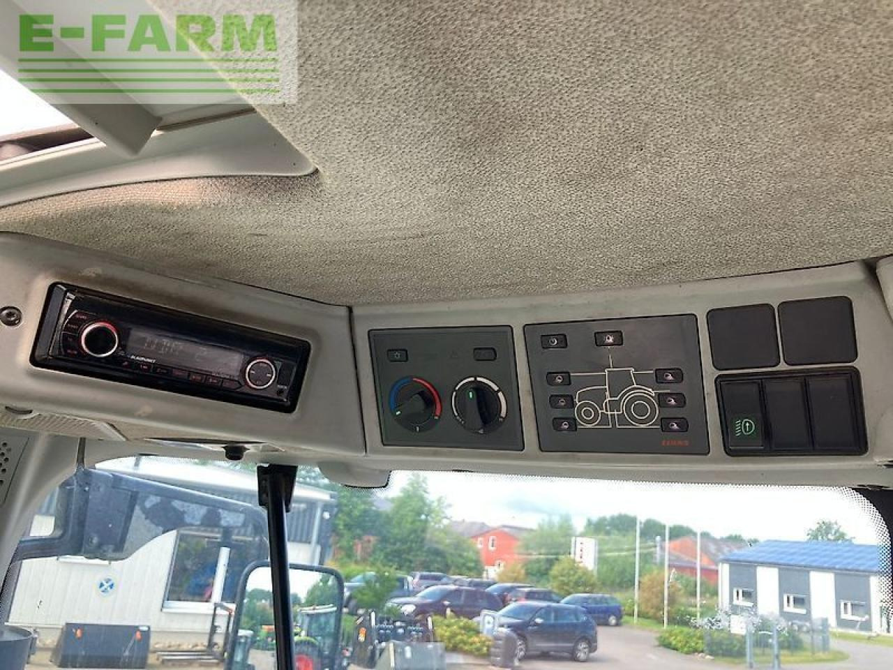 CLAAS arion 640 cis hexashift CIS - Trator: foto 3 CLAAS arion 640 cis hexashift CIS - Trator: foto 3