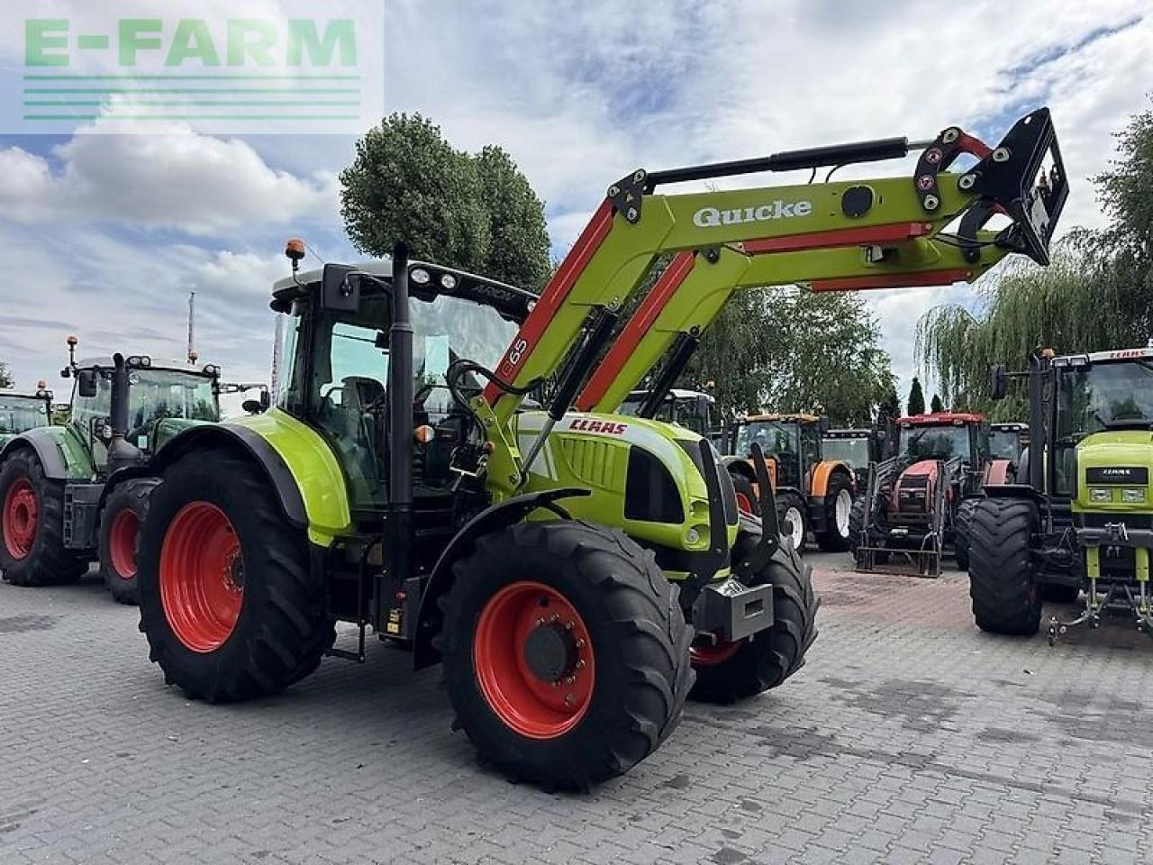 CLAAS arion 640 cis + quicke q65 CIS - Trator: foto 4 CLAAS arion 640 cis + quicke q65 CIS - Trator: foto 4