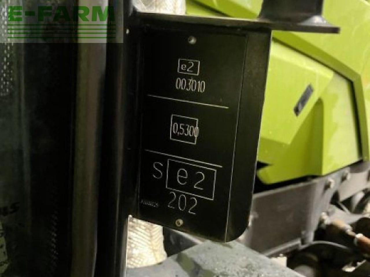 CLAAS arion 650 cebis cmatic CMATIC CEBIS - Trator: foto 5 CLAAS arion 650 cebis cmatic CMATIC CEBIS - Trator: foto 5