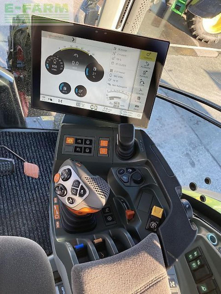 Trator CLAAS arion 650 cmatic cebis CMATIC CEBIS: foto 10 Trator CLAAS arion 650 cmatic cebis CMATIC CEBIS: foto 10