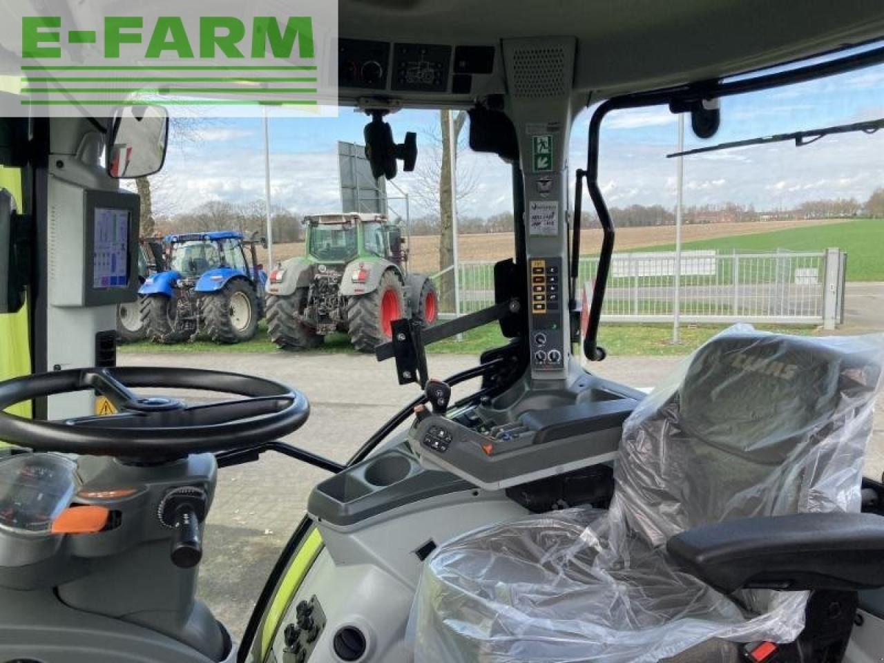 Trator CLAAS arion 650 cmatic cis+ CMATIC CIS+: foto 10