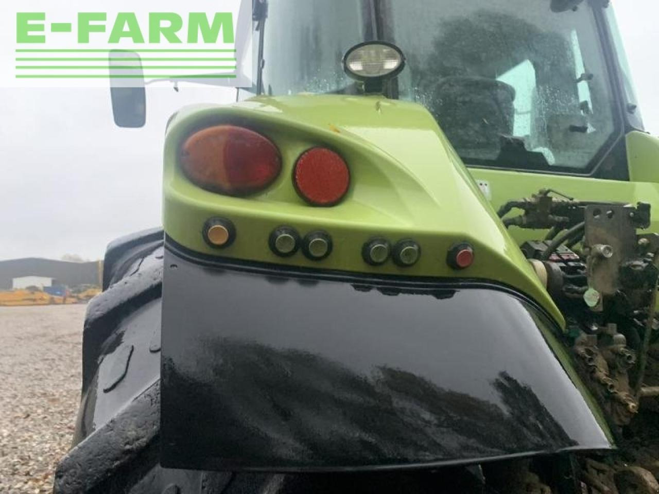 CLAAS axion 810 - Trator: foto 2 CLAAS axion 810 - Trator: foto 2