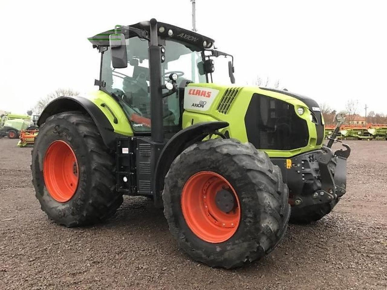 CLAAS axion 810 - Trator: foto 3 CLAAS axion 810 - Trator: foto 3