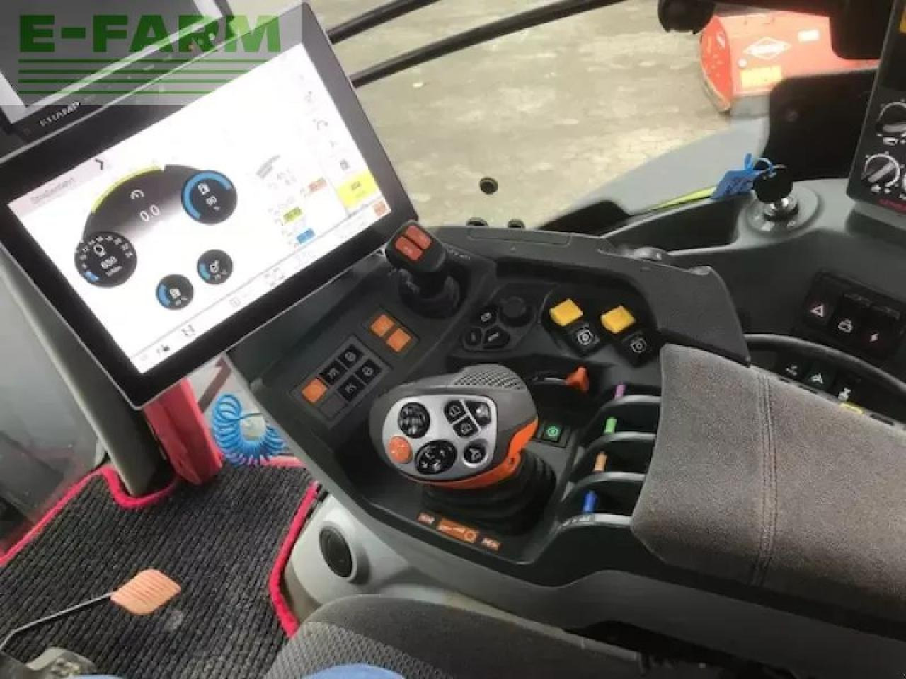 Trator CLAAS axion 810 c-matic CMATIC: foto 6