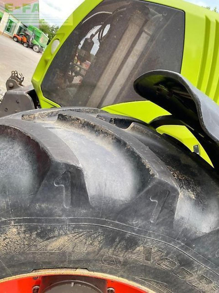 CLAAS axion 820 cmatic CMATIC - Trator: foto 5 CLAAS axion 820 cmatic CMATIC - Trator: foto 5