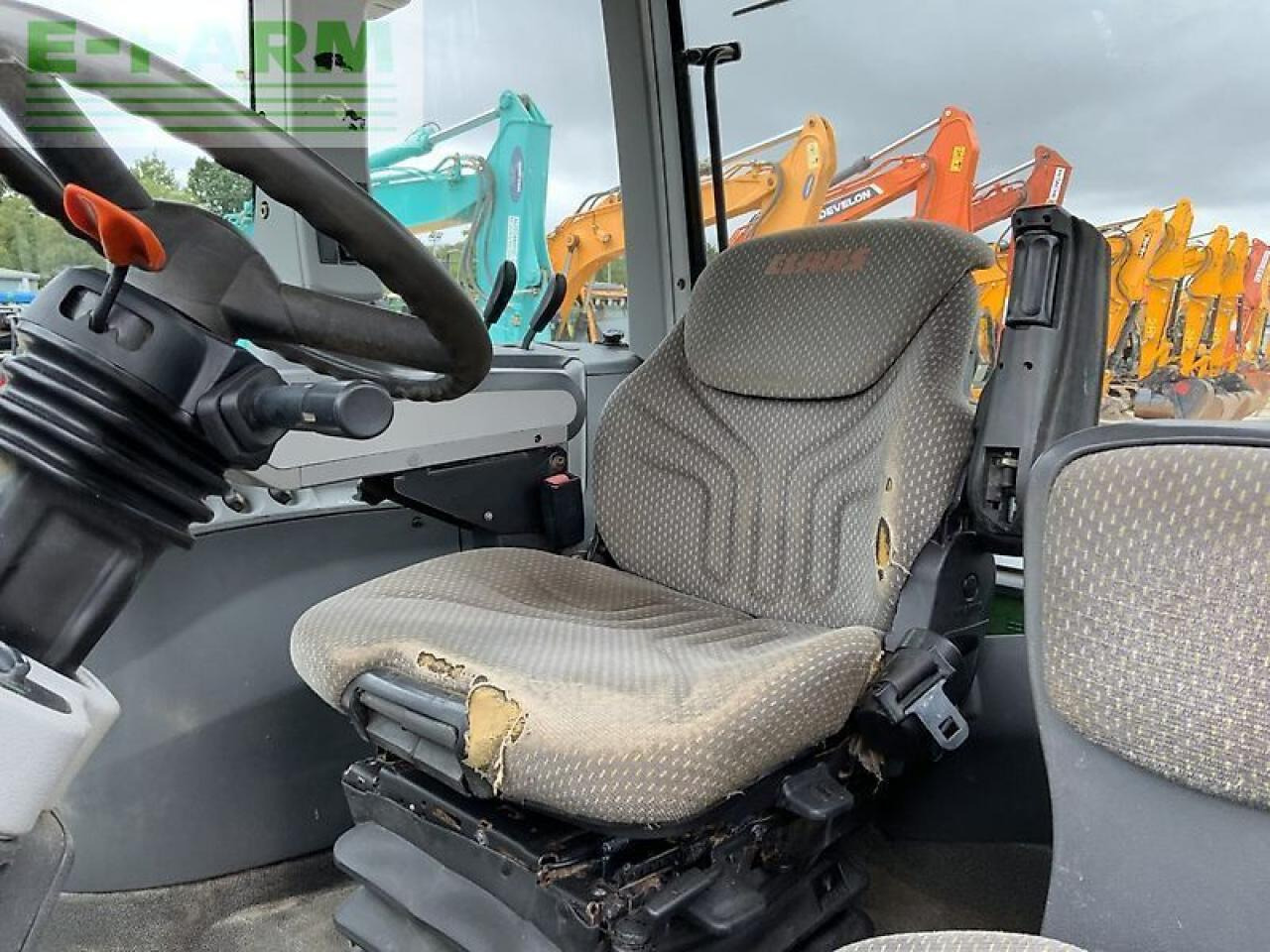 Trator CLAAS axion 820 digger (st20874): foto 20