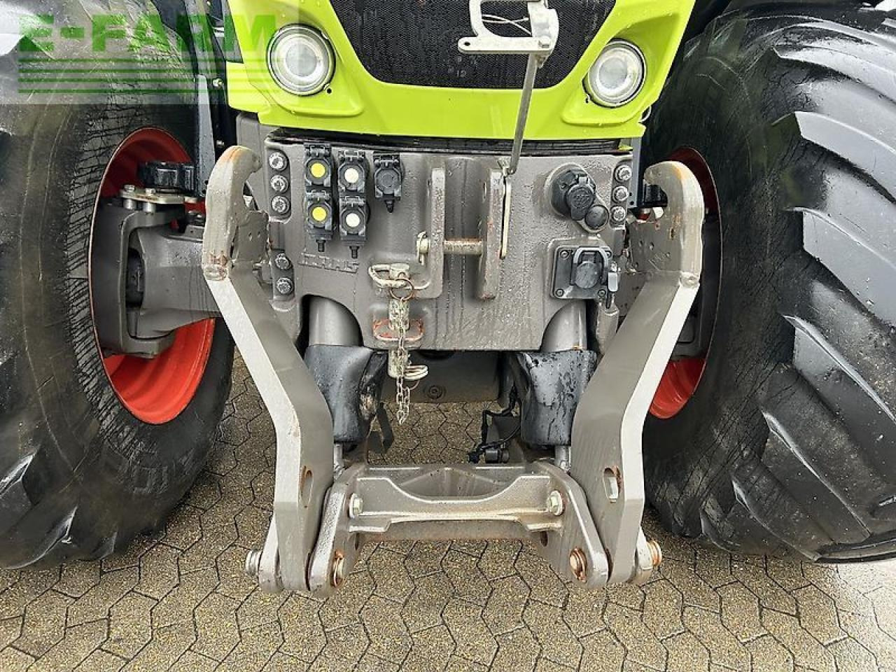 CLAAS axion 930 - Trator: foto 5 CLAAS axion 930 - Trator: foto 5