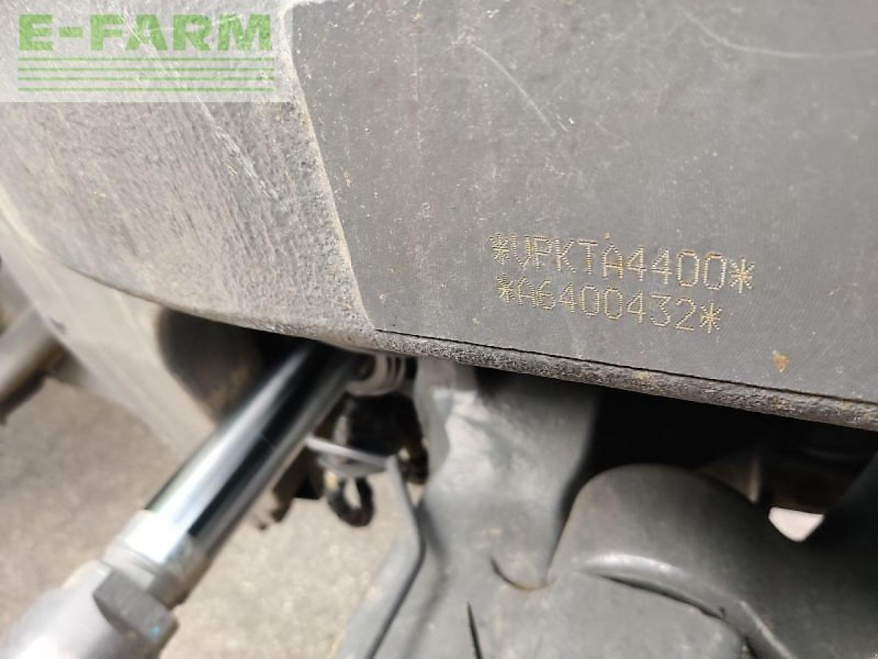 CLAAS axion 930 cmatic cebis CMATIC CEBIS - Trator: foto 4 CLAAS axion 930 cmatic cebis CMATIC CEBIS - Trator: foto 4