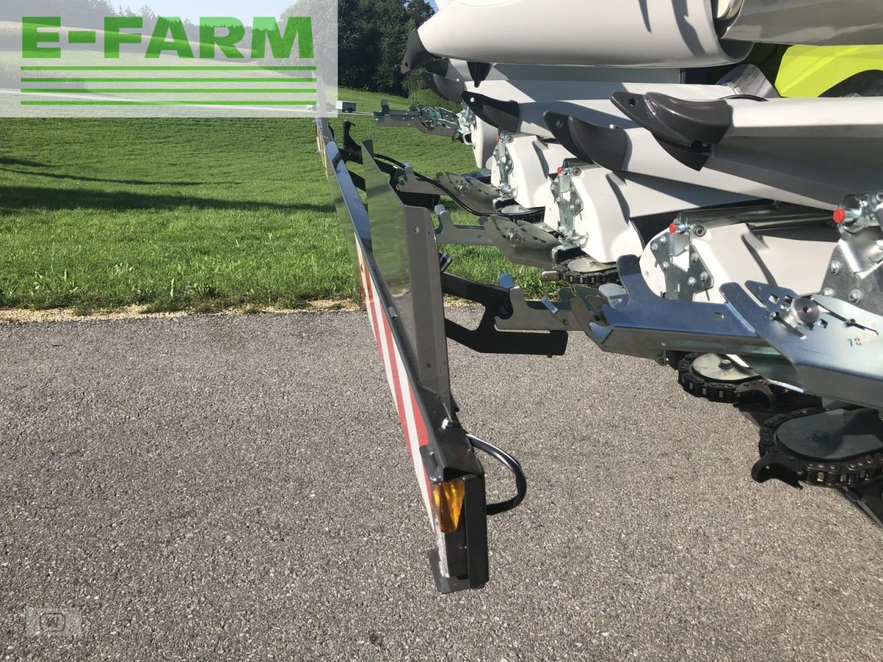 CLAAS corio 670 fc conspeed - Plataforma para colher milho: foto 4 CLAAS corio 670 fc conspeed - Plataforma para colher milho: foto 4