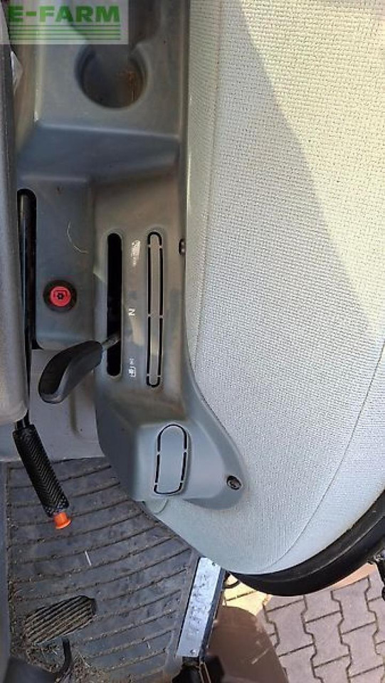 Trator CLAAS elios 210: foto 21 Trator CLAAS elios 210: foto 21