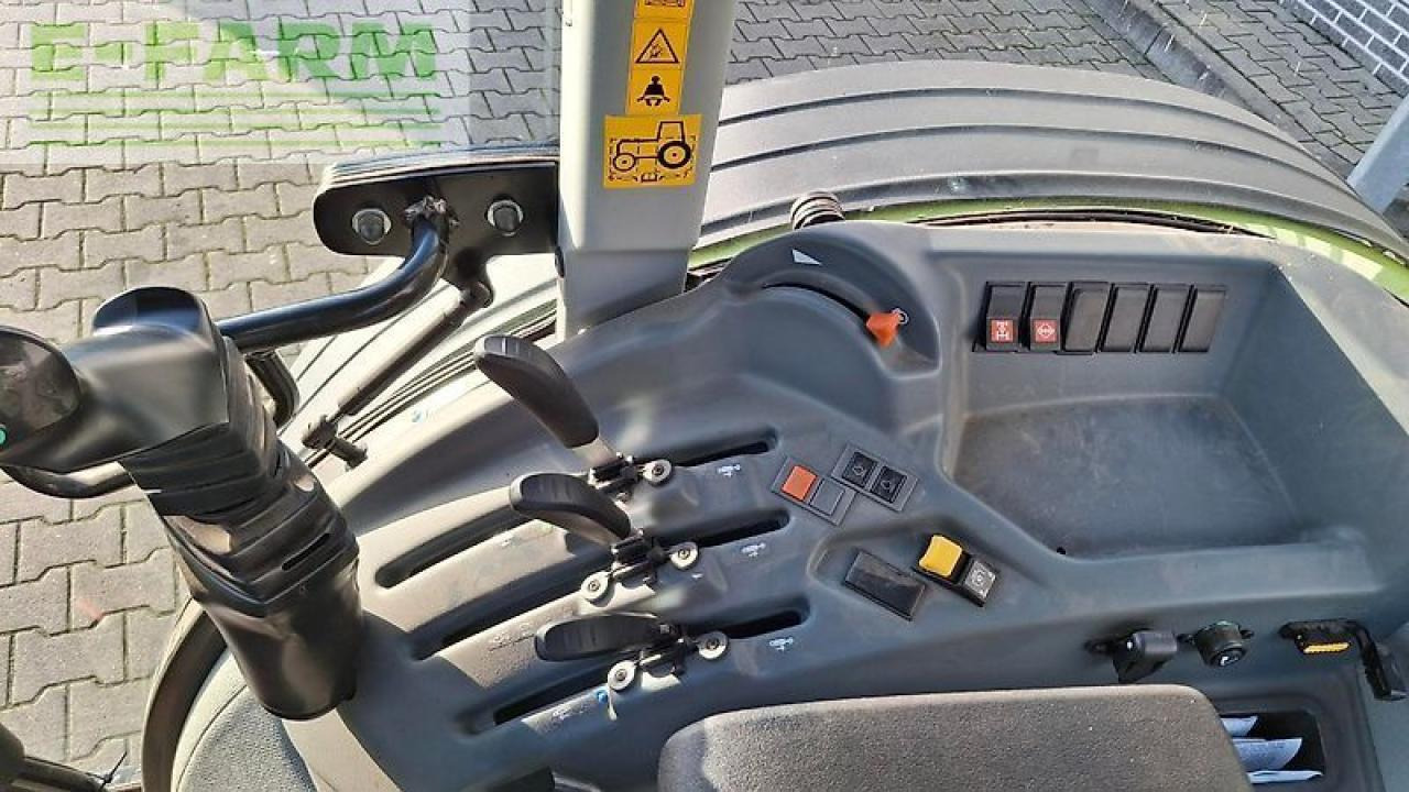 Trator CLAAS elios 210: foto 17 Trator CLAAS elios 210: foto 17