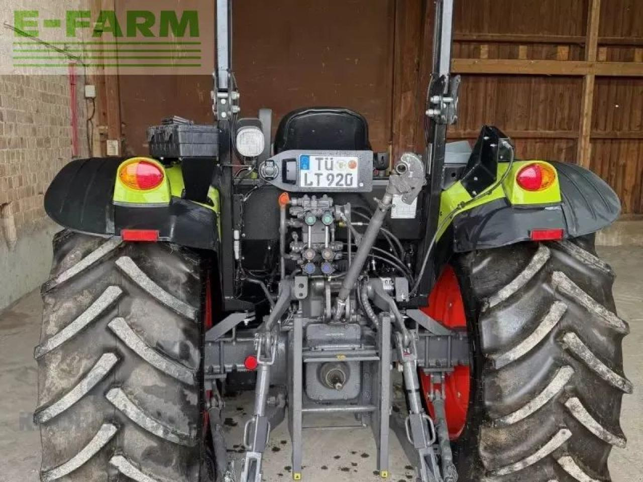 CLAAS elios 210 - Trator: foto 3 CLAAS elios 210 - Trator: foto 3