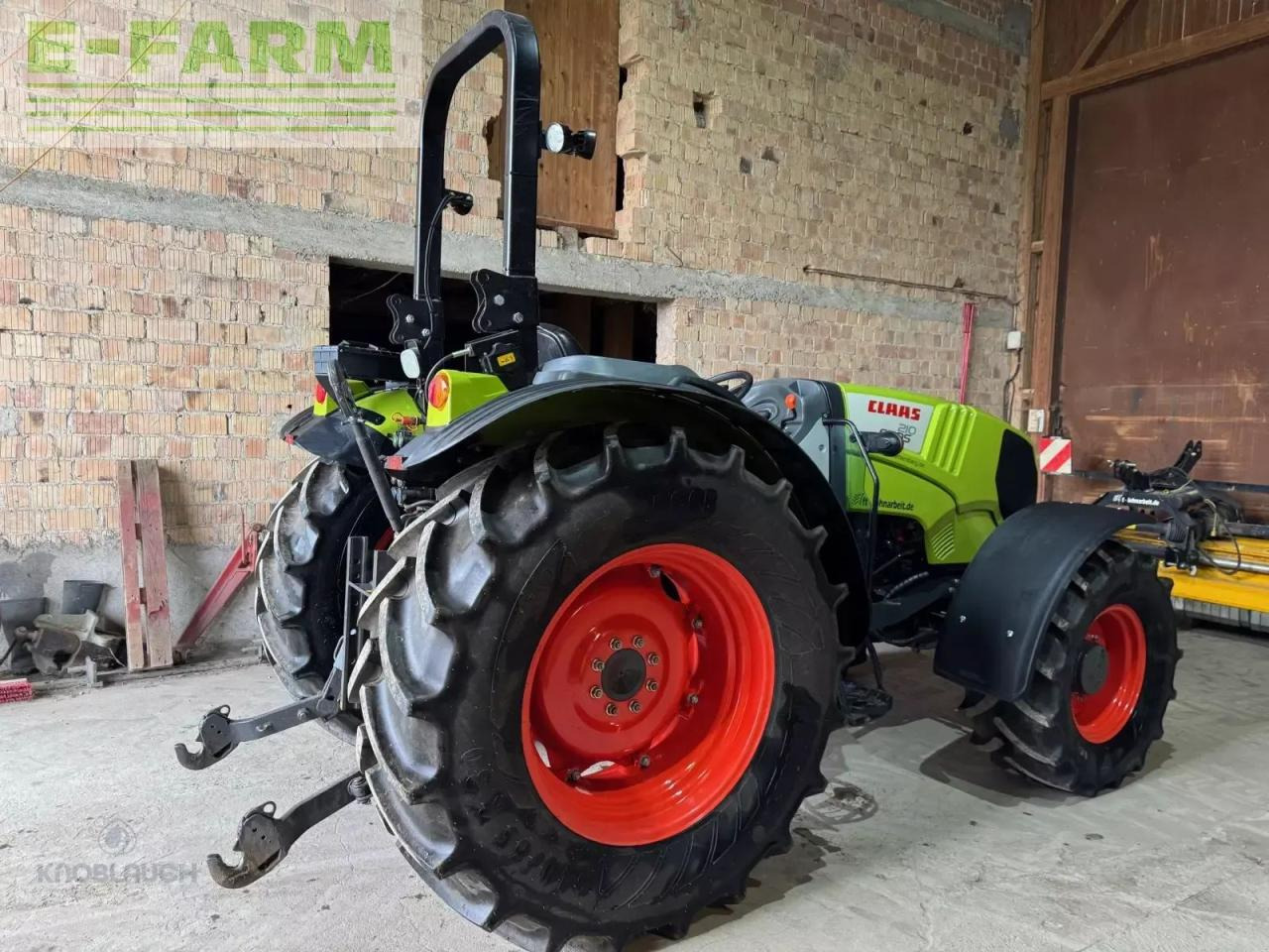 CLAAS elios 210 - Trator: foto 2 CLAAS elios 210 - Trator: foto 2