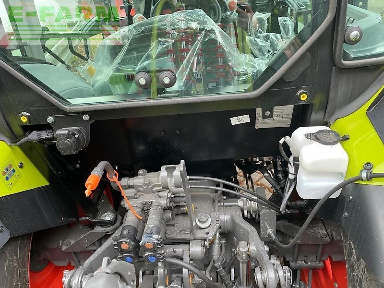 CLAAS elios 210 kabine classic - Trator: foto 4 CLAAS elios 210 kabine classic - Trator: foto 4