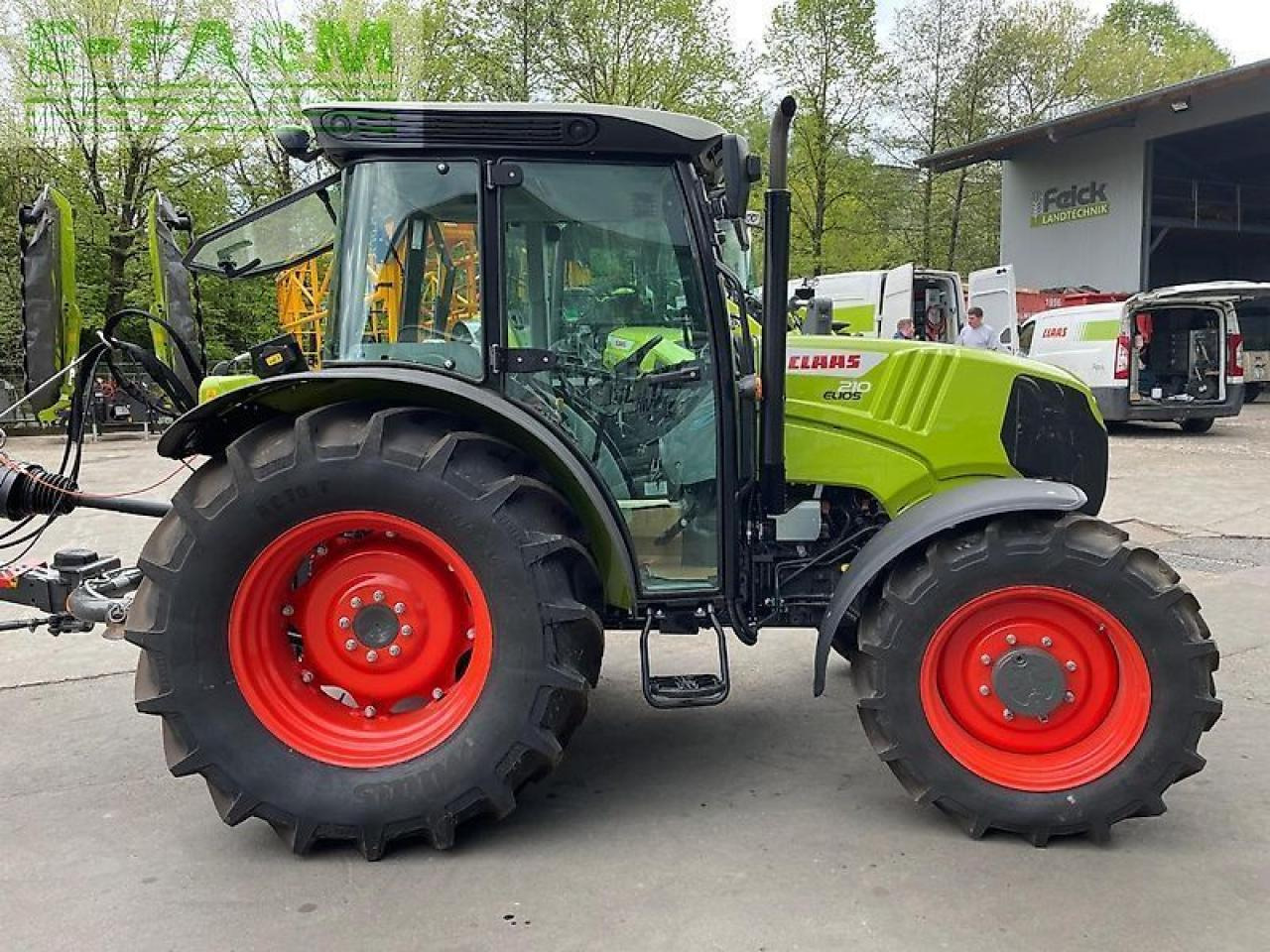 CLAAS elios 210 kabine classic - Trator: foto 3 CLAAS elios 210 kabine classic - Trator: foto 3