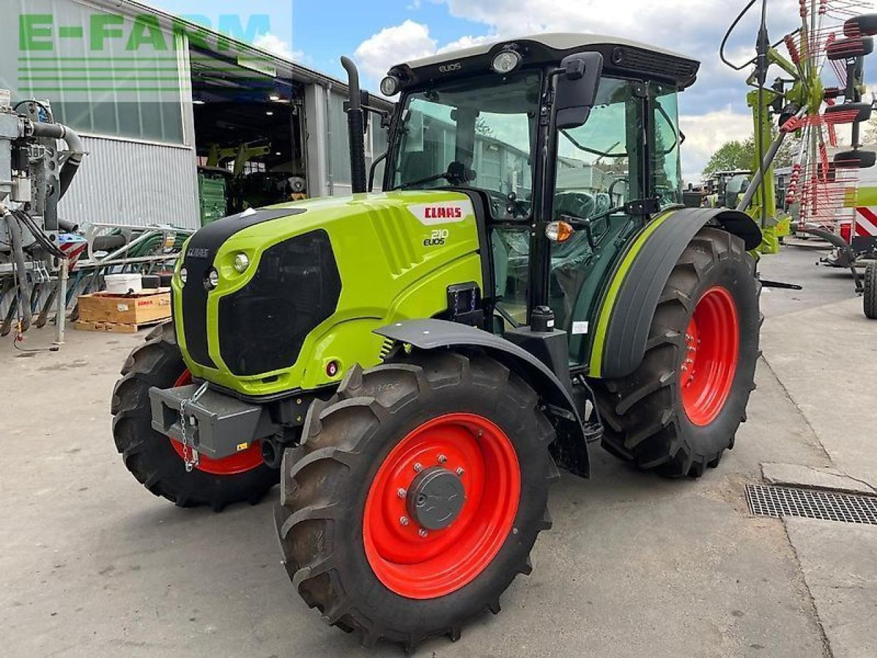 CLAAS elios 210 kabine classic - Trator: foto 1 CLAAS elios 210 kabine classic - Trator: foto 1