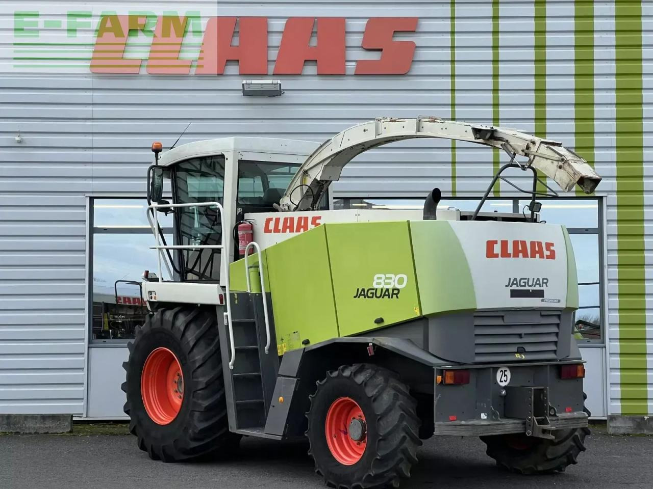 CLAAS jaguar 830 - Picadora de forragem automotriz: foto 5 CLAAS jaguar 830 - Picadora de forragem automotriz: foto 5