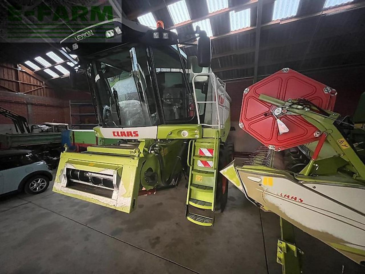 CLAAS lexion 570 c 4-trac - Ceifeira debulhadora: foto 2 CLAAS lexion 570 c 4-trac - Ceifeira debulhadora: foto 2