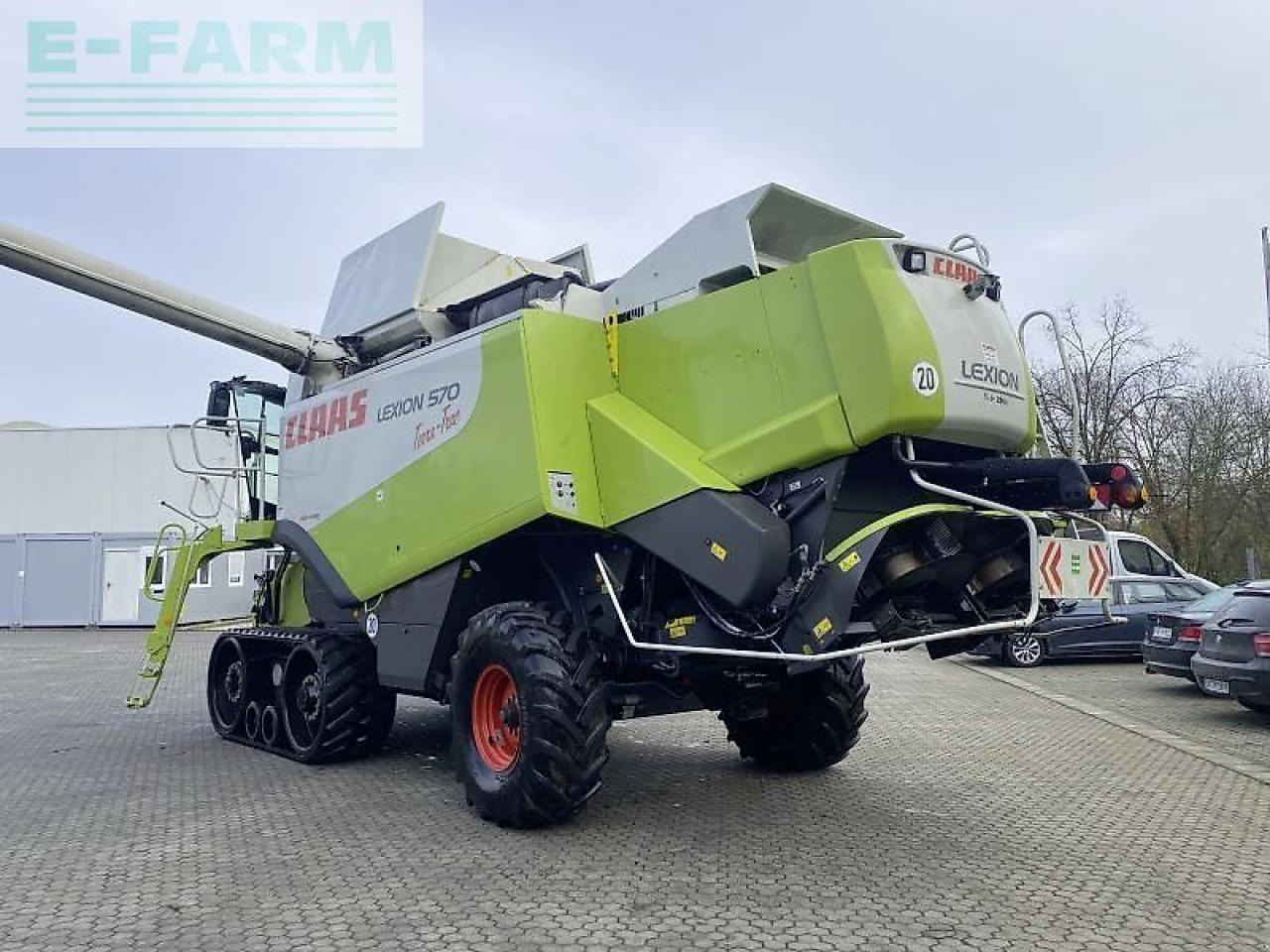 CLAAS lexion 570 tt mit v900+tw - Ceifeira debulhadora: foto 3 CLAAS lexion 570 tt mit v900+tw - Ceifeira debulhadora: foto 3