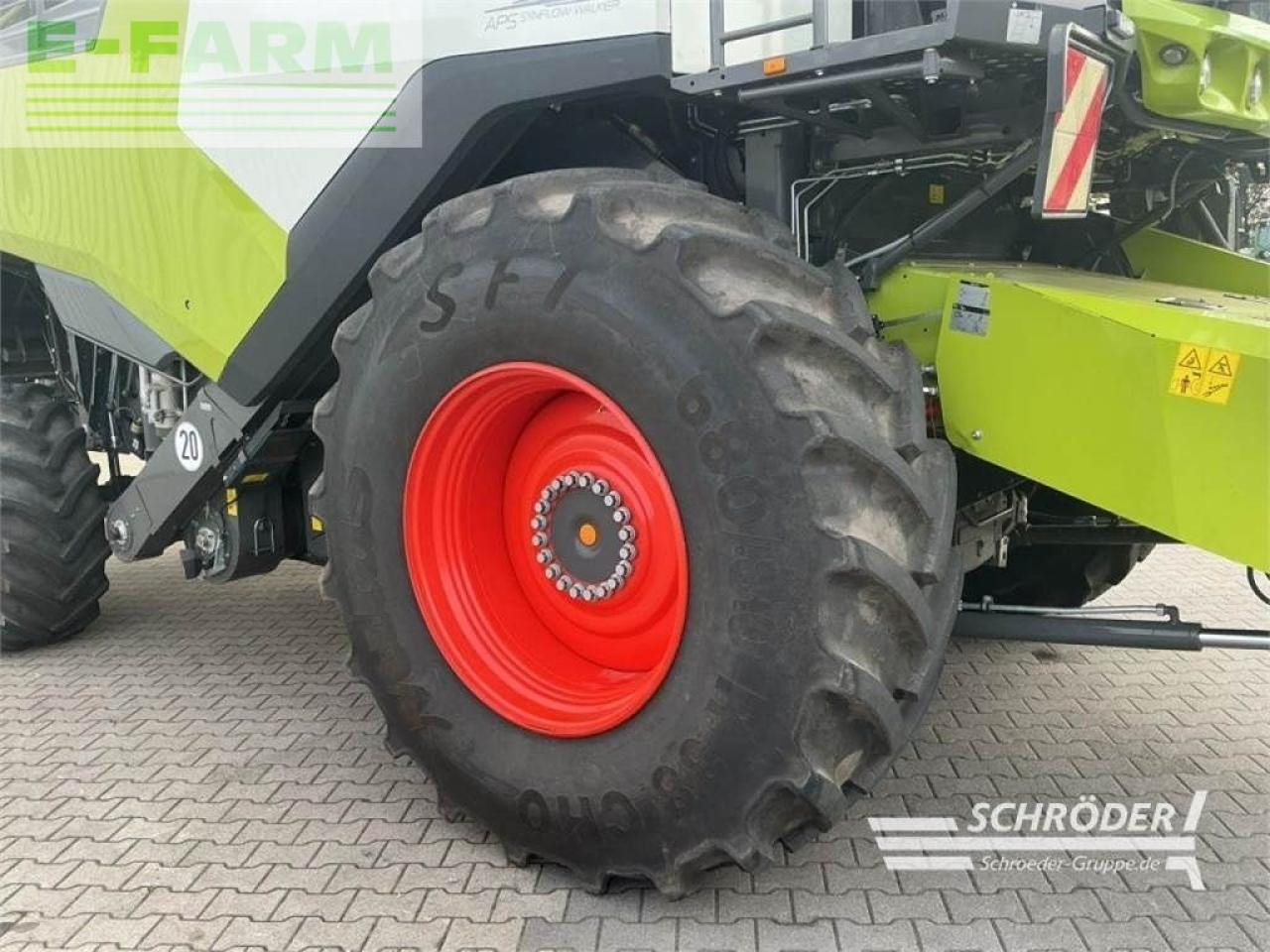 CLAAS lexion 6800 + vario 1080 (inkl. raps) - Ceifeira debulhadora: foto 5 CLAAS lexion 6800 + vario 1080 (inkl. raps) - Ceifeira debulhadora: foto 5