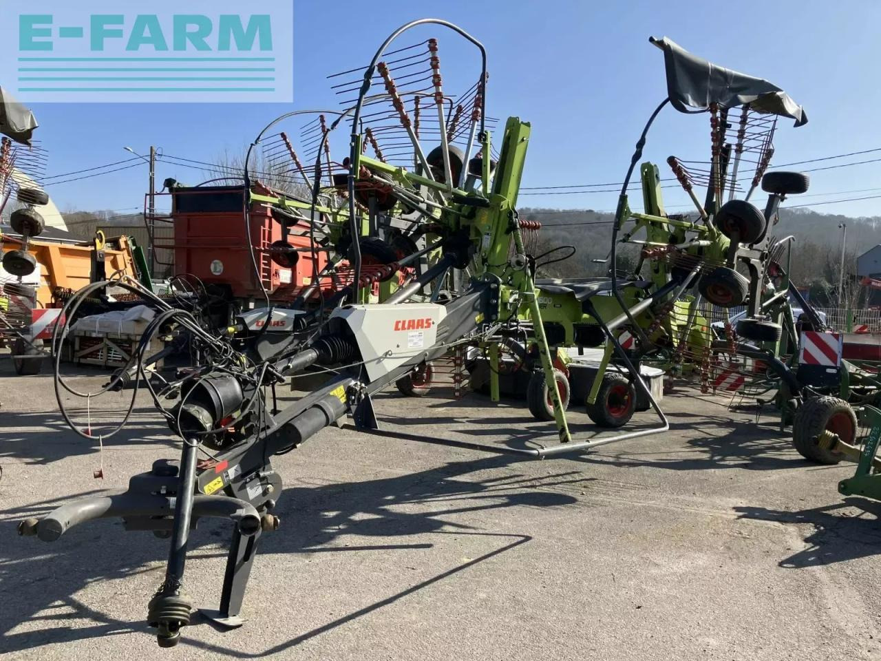 CLAAS liner 1600 twin - Ancinho enleirador: foto 2 CLAAS liner 1600 twin - Ancinho enleirador: foto 2