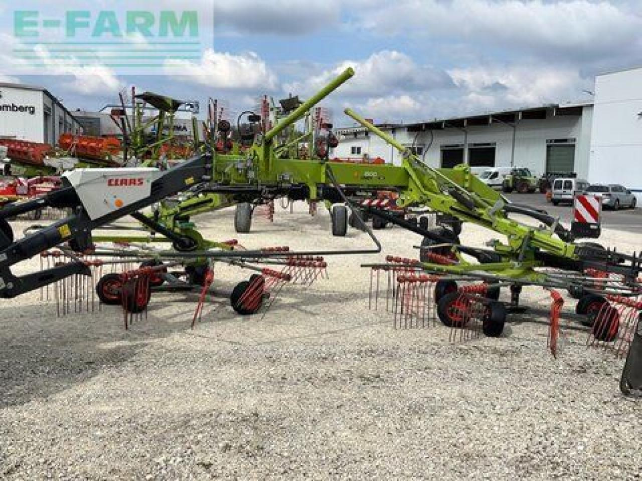 CLAAS liner 1800 twin - Ancinho enleirador: foto 3 CLAAS liner 1800 twin - Ancinho enleirador: foto 3
