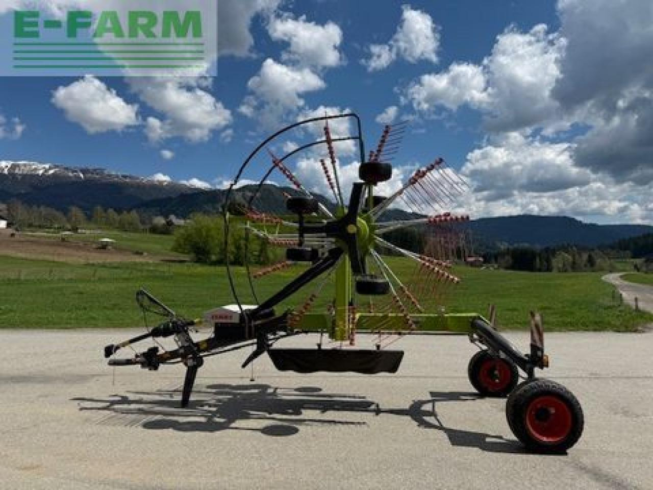 CLAAS liner 2600 trend - Ancinho enleirador: foto 5 CLAAS liner 2600 trend - Ancinho enleirador: foto 5